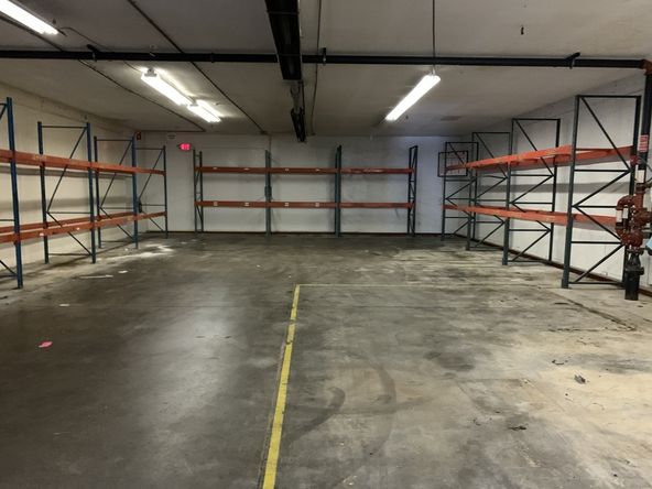 1610 Clara St, Jackson, MI 49203